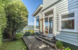 19 Overtoun Terrace, Hataitai