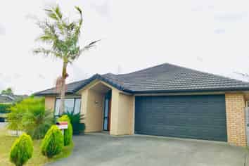 2 Alvre Place, Flat Bush