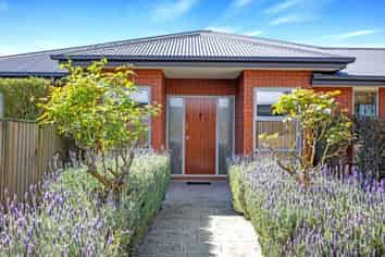 47C Birchfield Avenue, Dallington