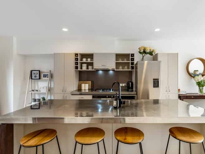 4/21 Hunters Park Drive, Three Kings