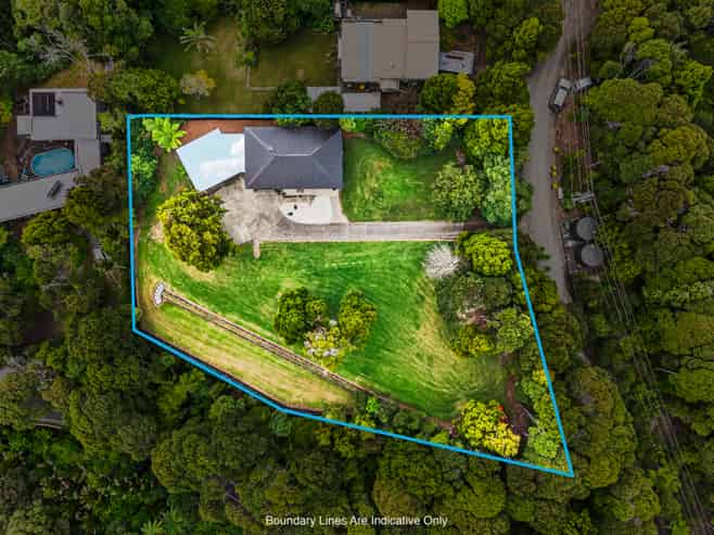 6 Walker Road, Henderson Valley