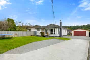 302 Stokes Valley Road, Stokes Valley