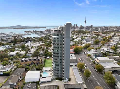 15/97 Jervois Road, Herne Bay