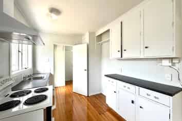 5 Bolton Place, Otara