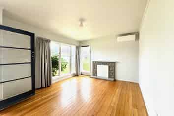 5 Bolton Place, Otara