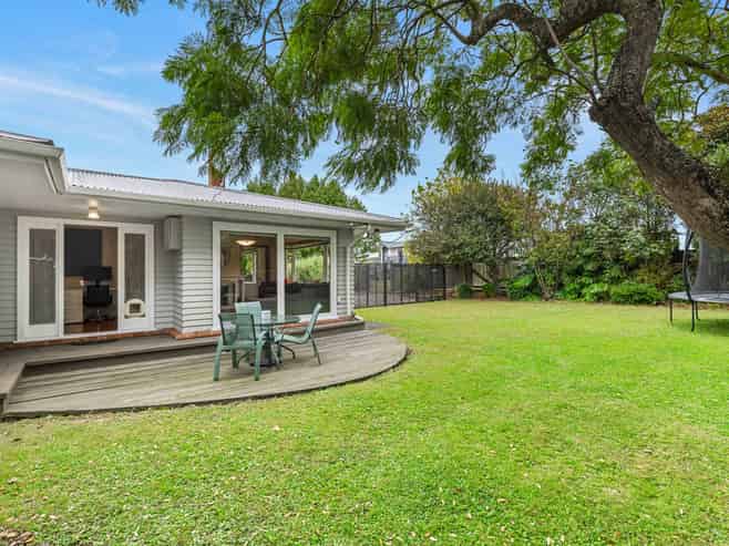 185 Don Buck Road, Massey