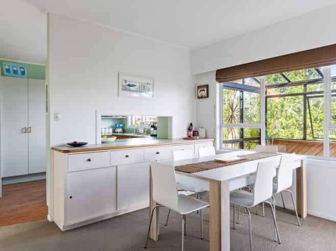 2 Lysnar Street, Okitu