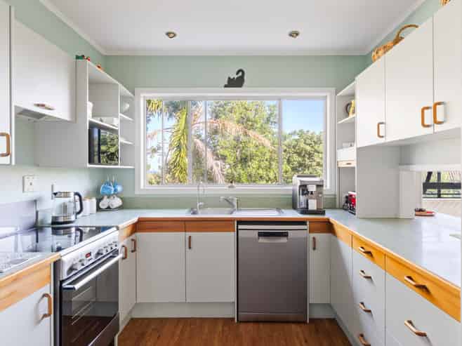 2 Lysnar Street, Okitu