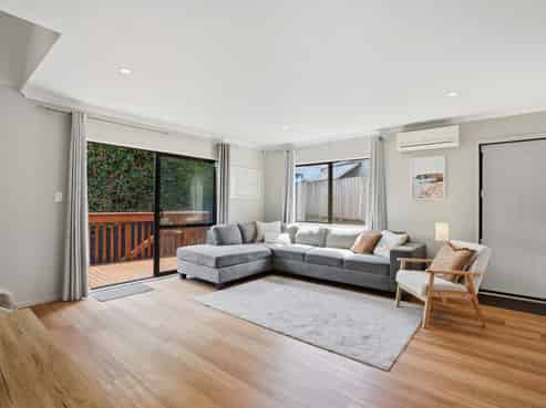 27 Clifton Terrace, Brookfield