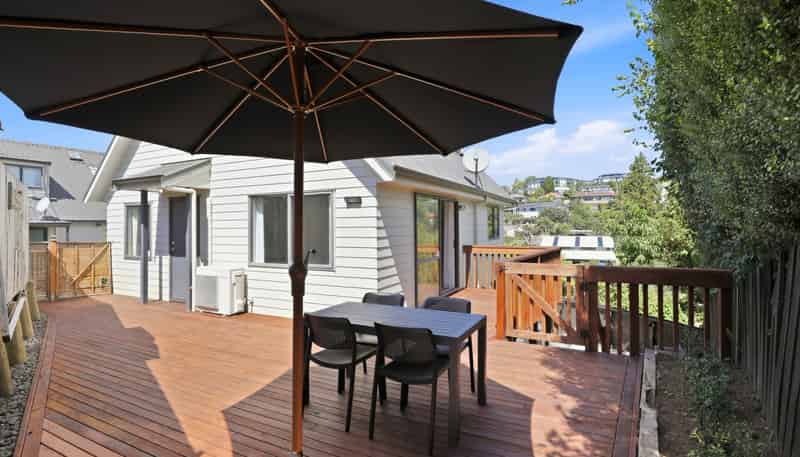 27 Clifton Terrace, Brookfield