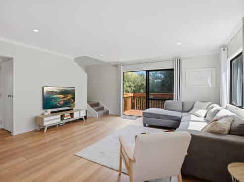 27 Clifton Terrace, Brookfield