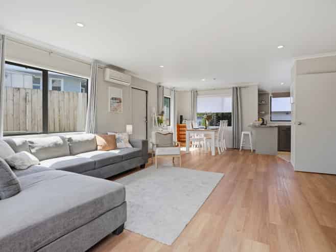 27 Clifton Terrace, Brookfield