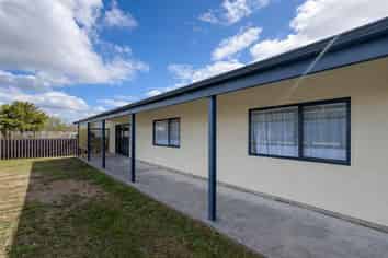 B/174 Glover Road, Hawera