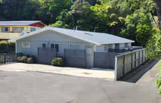 2/80 Airlie Road, Plimmerton