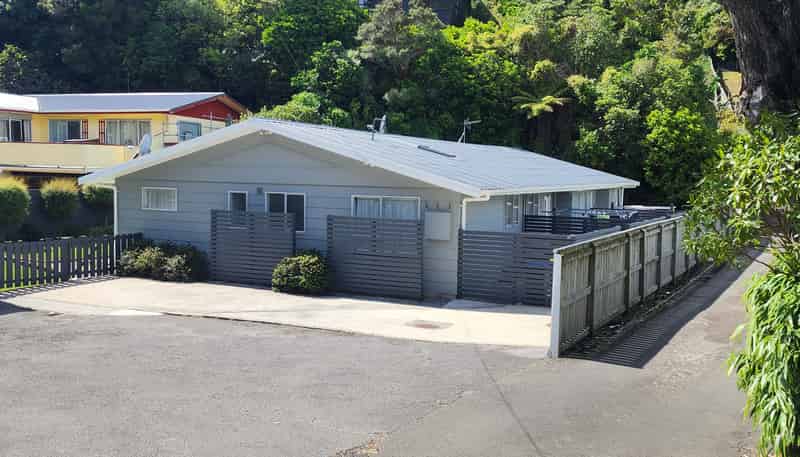 2/80 Airlie Road, Plimmerton