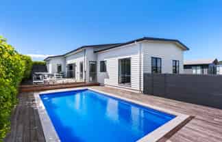 191 Ninth View Avenue, Beachlands