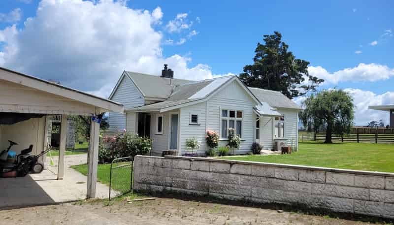 19-21 Cemetery Road, Milton