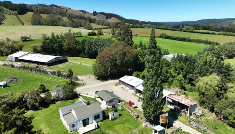 19-21 Cemetery Road, Milton