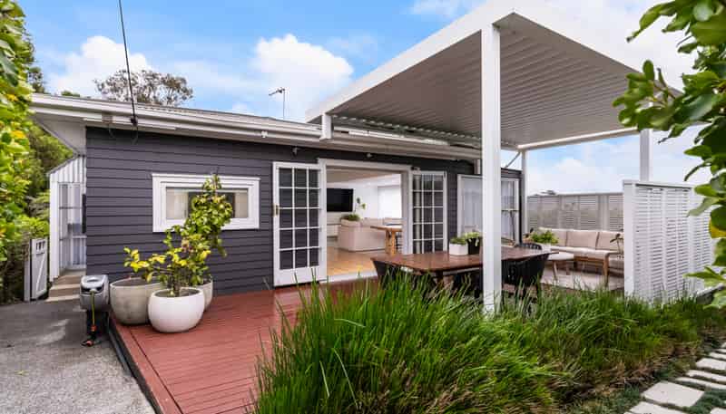 42 Tiri Tiri Road, Birkdale