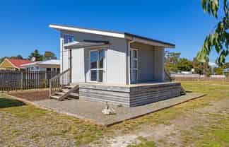 135 Fitzherbert Street, Featherston