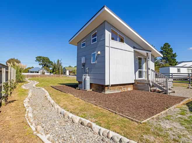 135 Fitzherbert Street, Featherston