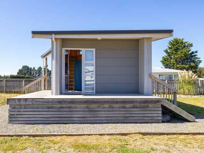 135 Fitzherbert Street, Featherston