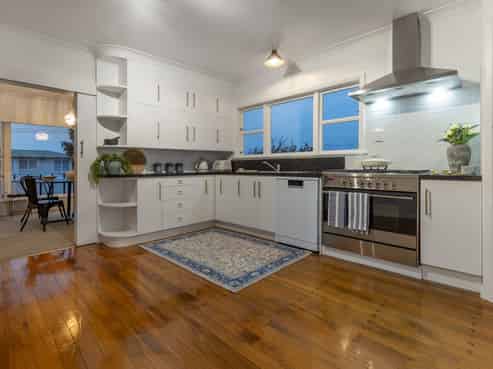 14 Duke Street, LEVIN