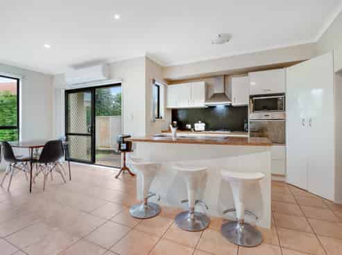 8 Trimaran Drive, Gulf Harbour