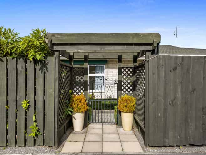 1/42 Mooray Avenue, Bishopdale