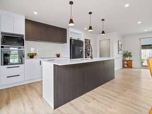 67 Kaurinui Crescent, One Tree Point