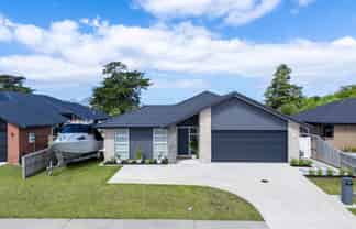 67 Kaurinui Crescent, One Tree Point