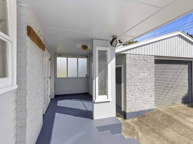 83 Thackeray Street, Trentham