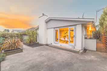 34 Royalist Avenue, North New Brighton