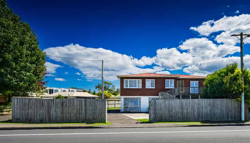 12 Rathgar Road, Henderson
