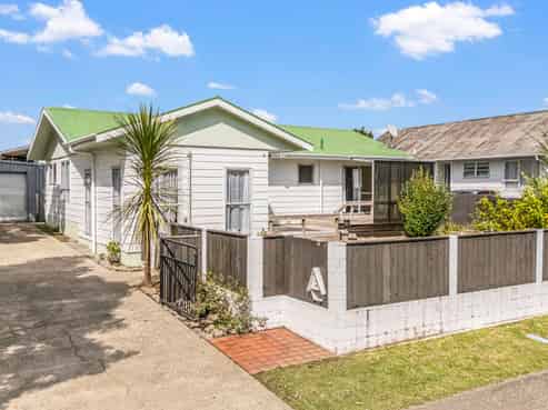 41 Awatapu Drive, Whakatane