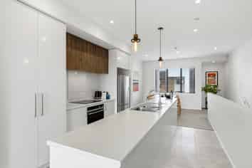 80 Rangihina Road, Hobsonville