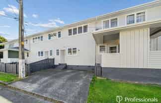 6/567 High Street, Boulcott