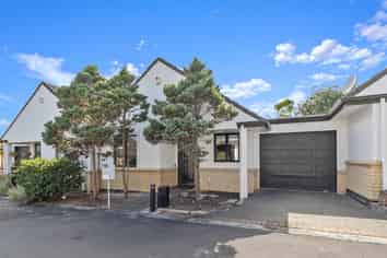 160/172 McLeod Road, Te Atatu South