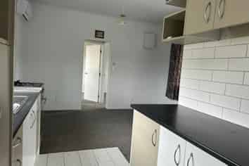 27b Pahi Road, Paparoa