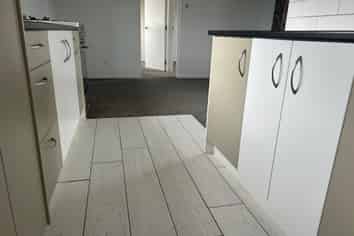 27b Pahi Road, Paparoa