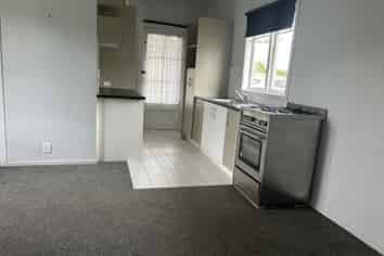 27b Pahi Road, Paparoa