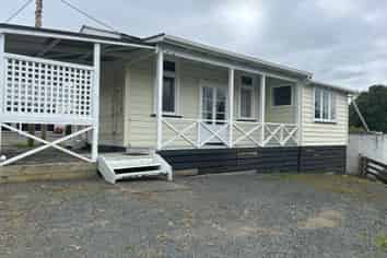 27b Pahi Road, Paparoa