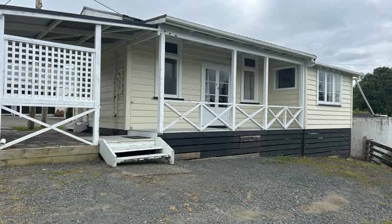 27b Pahi Road, Paparoa