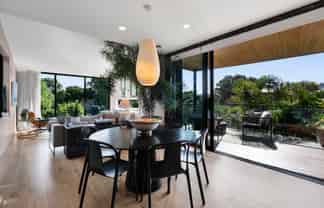 12A Baring Terrace, Strandon