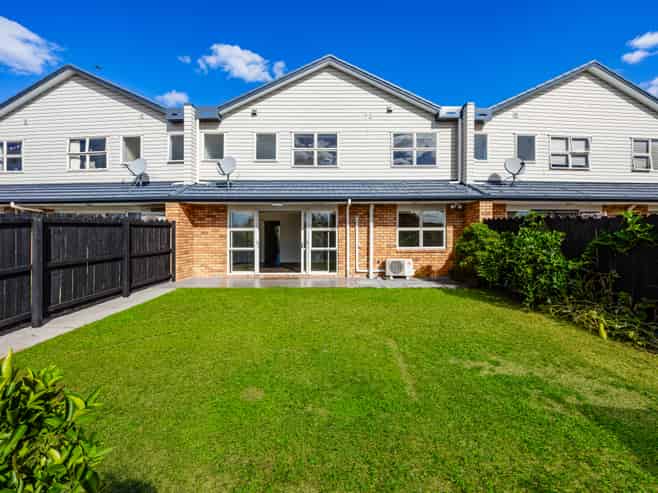 24 Lime Crescent, Papakura