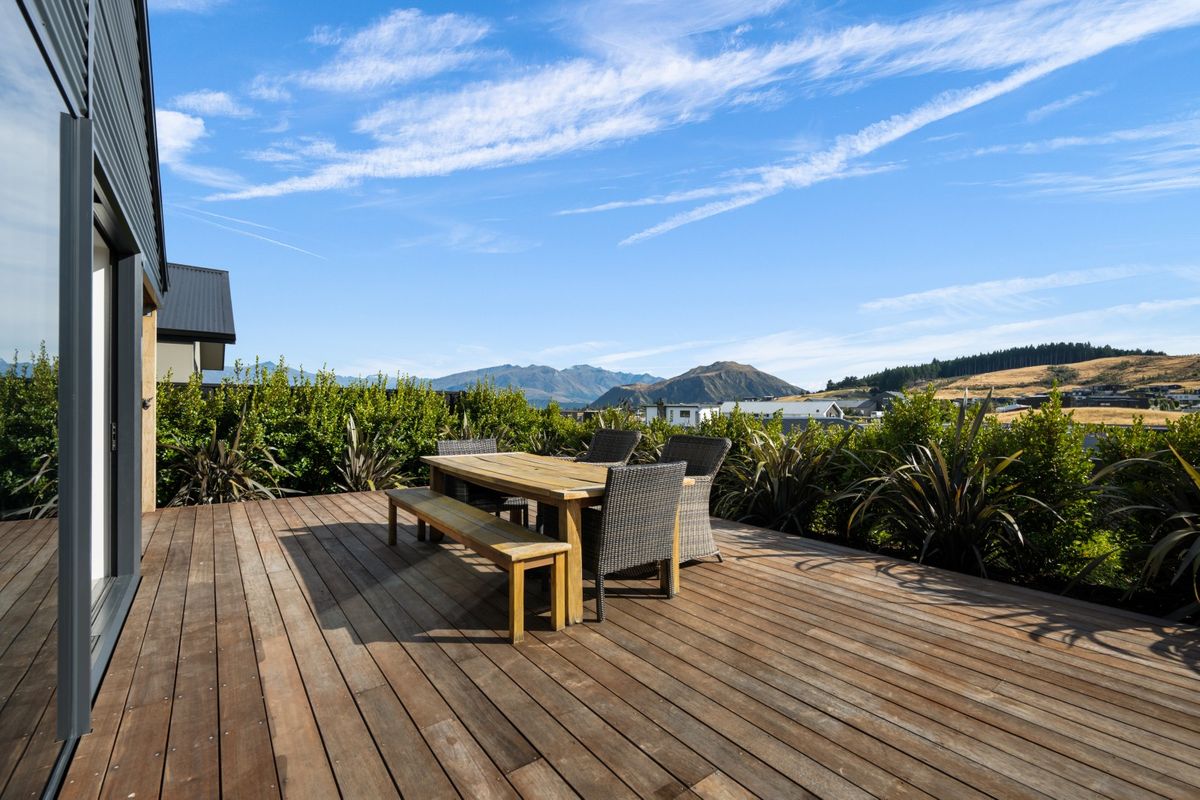 Low maintenance with lake views - Ansicht 5