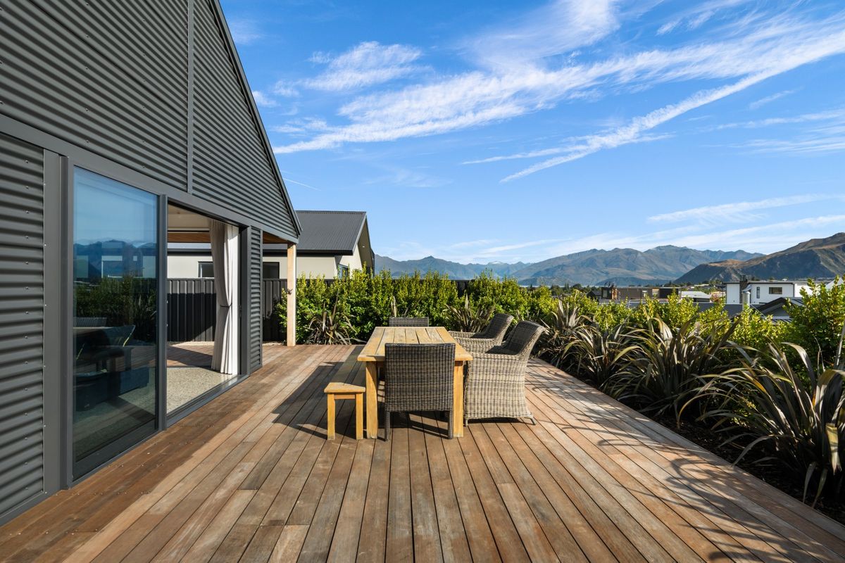 Low maintenance with lake views - Ansicht 2