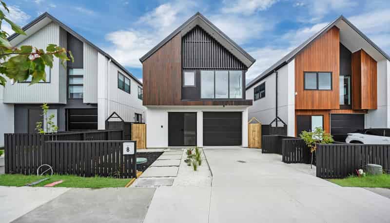 8  Murray Grey Lane, Papakura