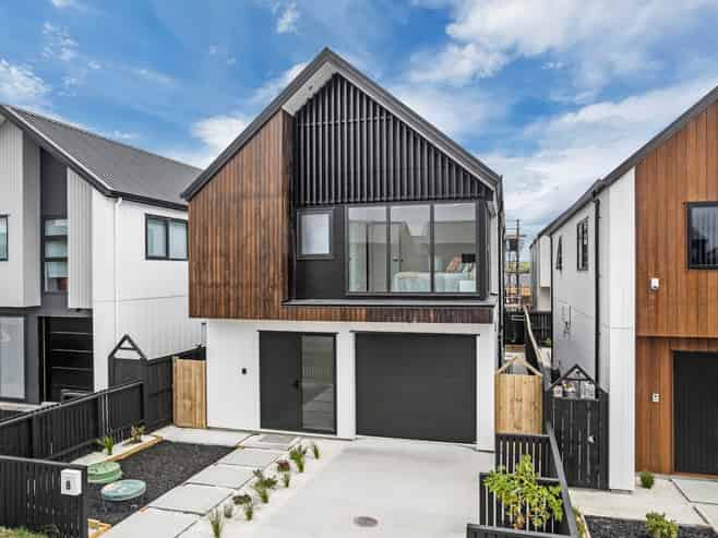 8  Murray Grey Lane, Papakura