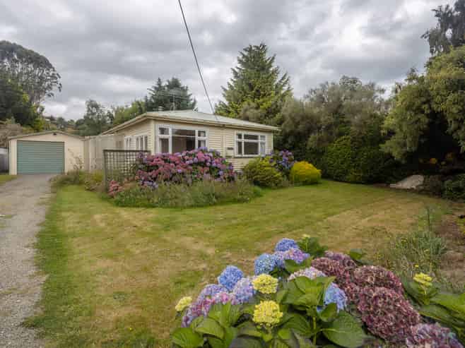 60 Nottingham Street, Hampden